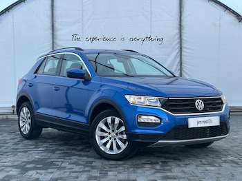 Used Volkswagen T-Roc 2020 for sale - 76966065: Photo