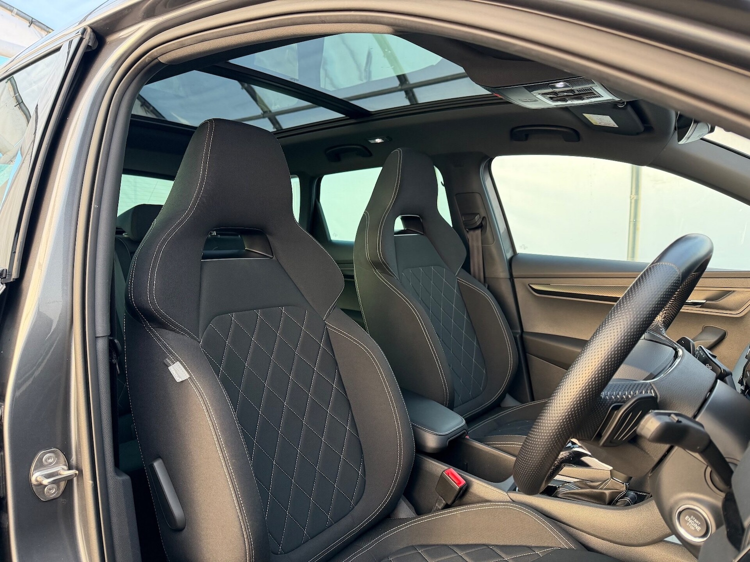 Used Skoda Karoq 2022 for sale - 76966073: Photo 12