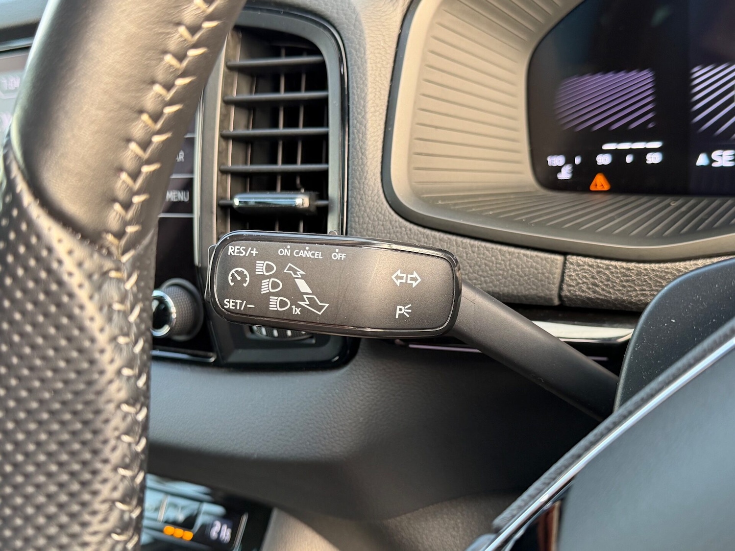 Used Skoda Karoq 2022 for sale - 76966073: Photo 20