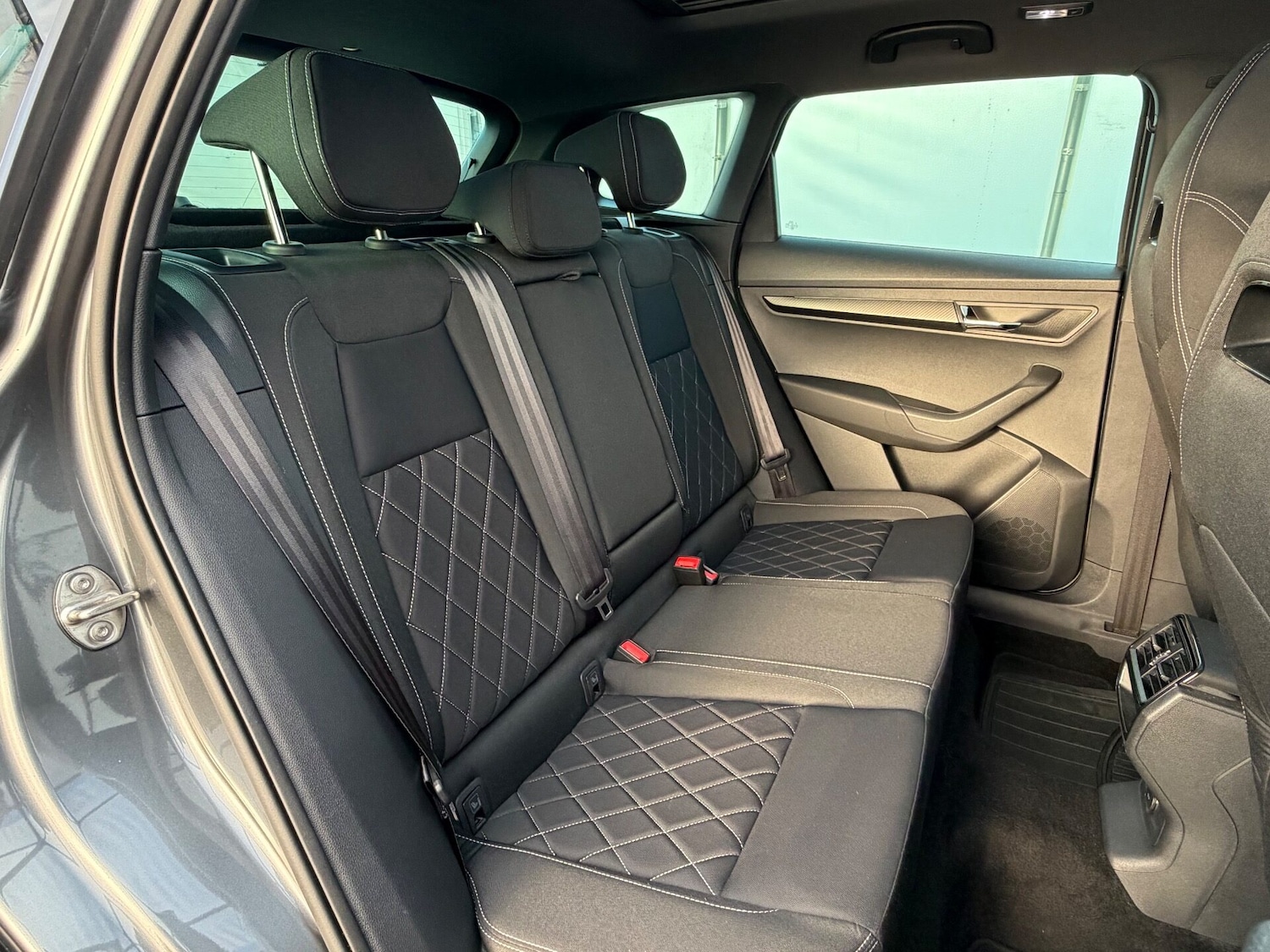 Used Skoda Karoq 2022 for sale - 76966073: Photo 23