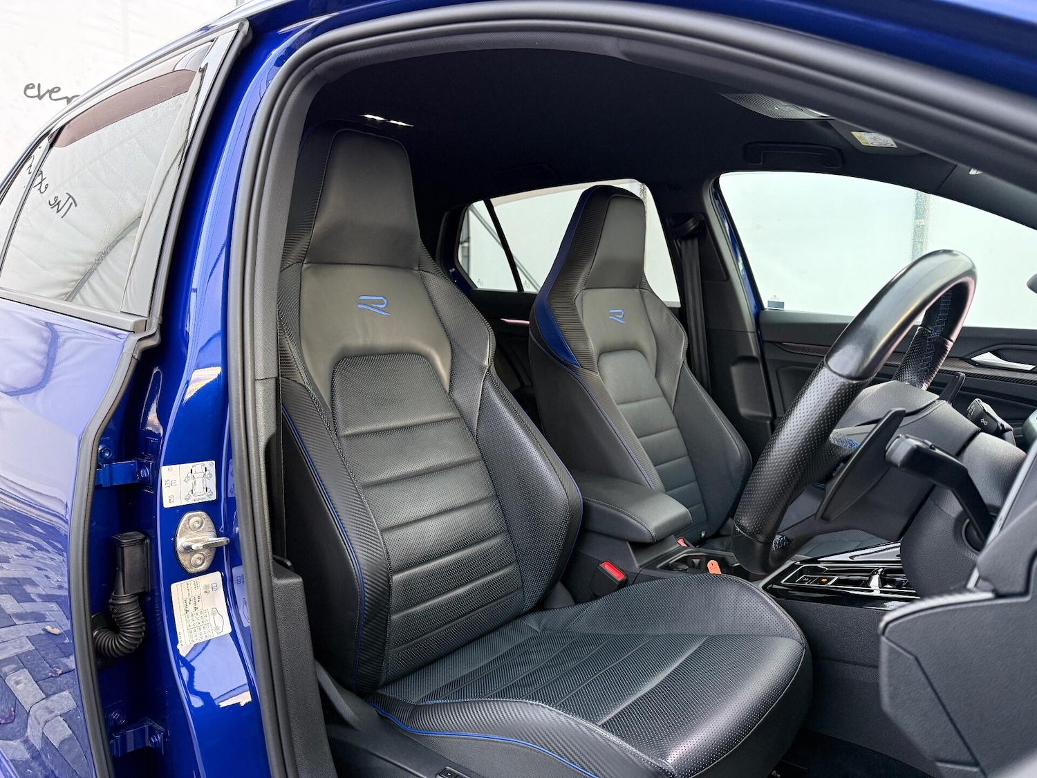 Used Volkswagen Golf 2023 for sale - 76966078: Photo 17