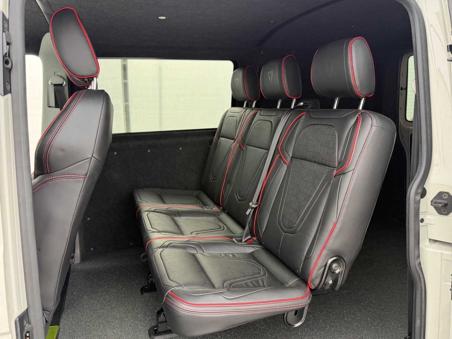 Used Volkswagen Transporter 2022 for sale - 77945549: Photo 15