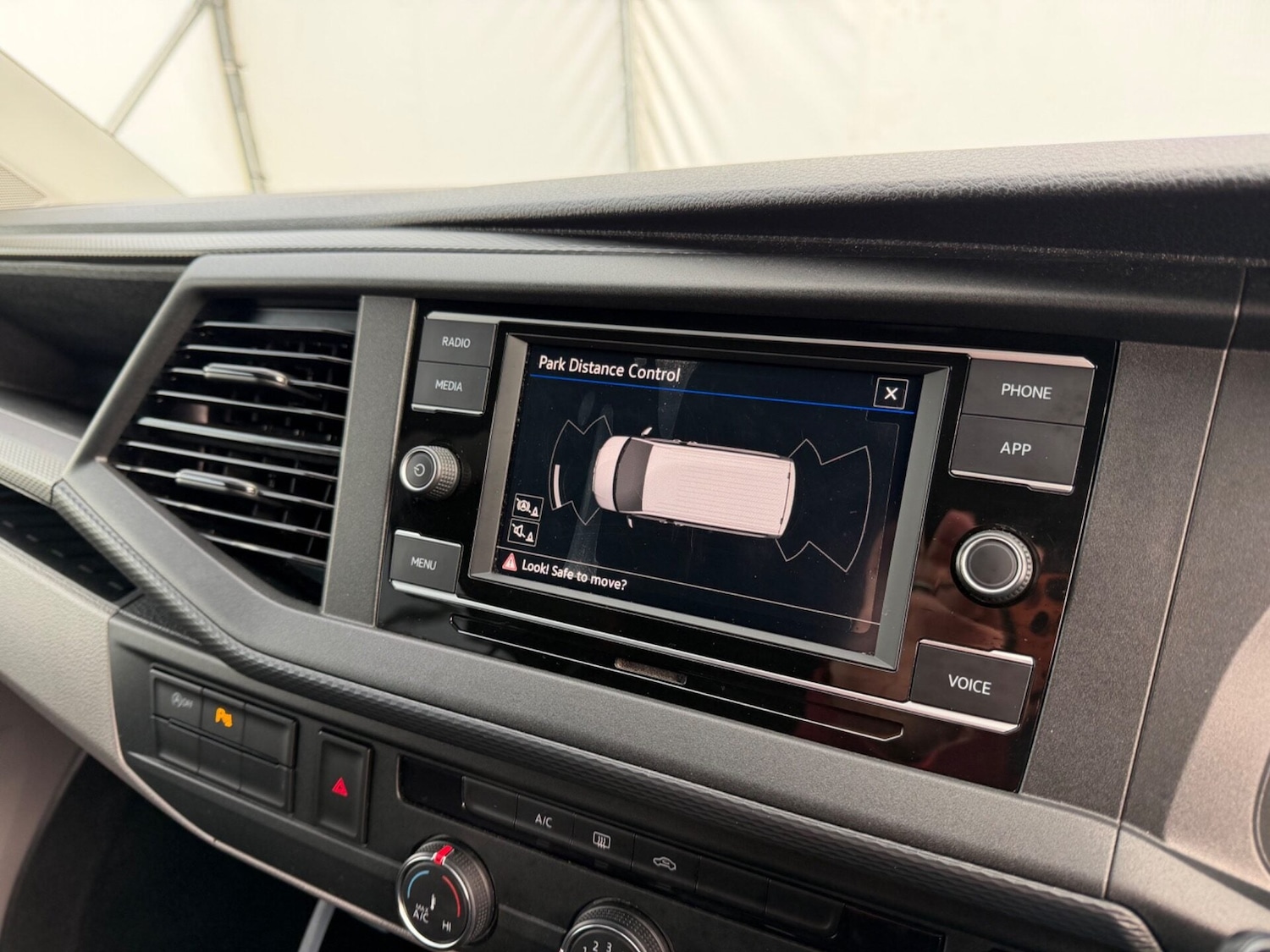 Used Volkswagen Transporter 2022 for sale - 77945549: Photo 22