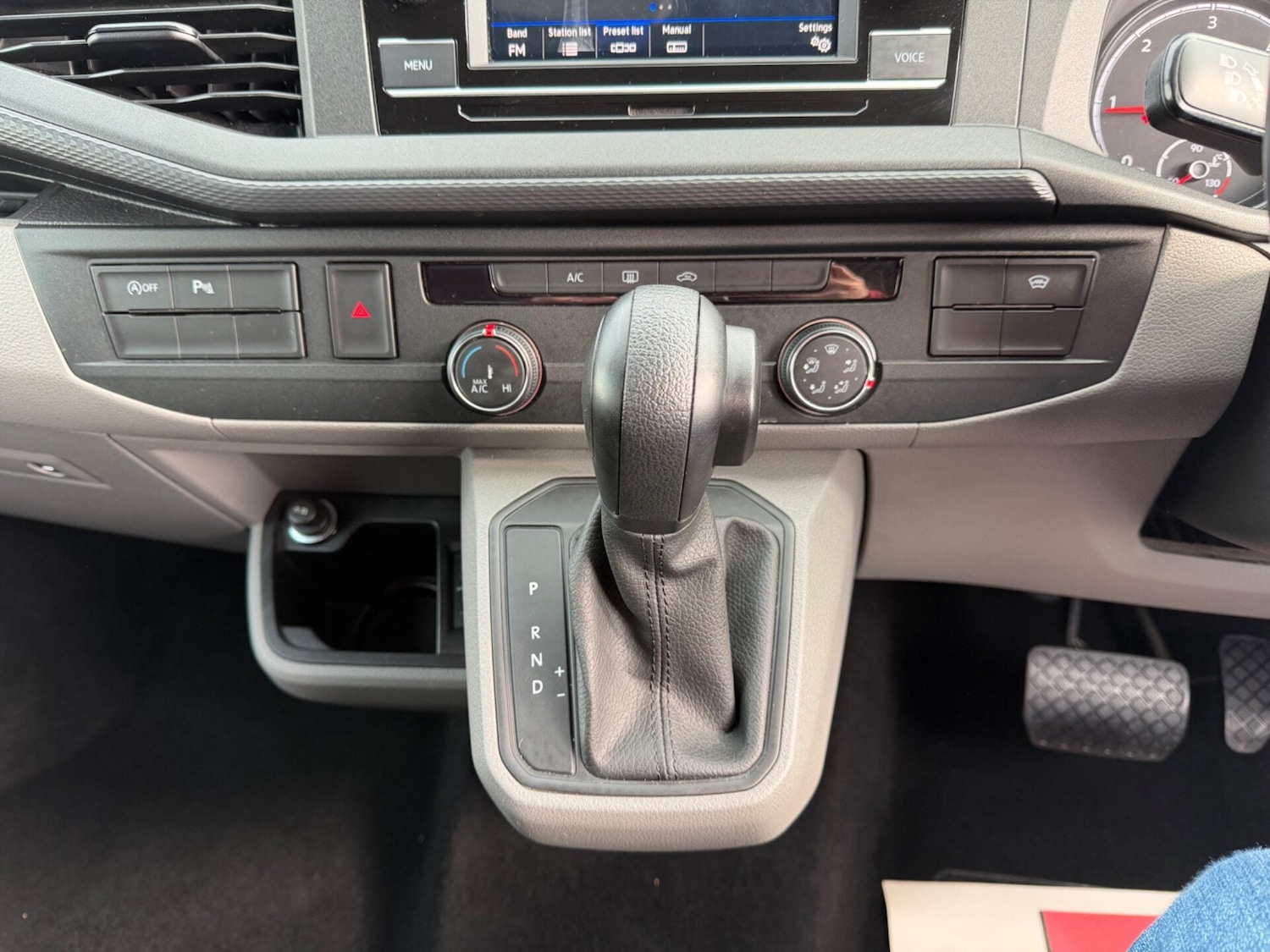 Used Volkswagen Transporter 2022 for sale - 77945549: Photo 23