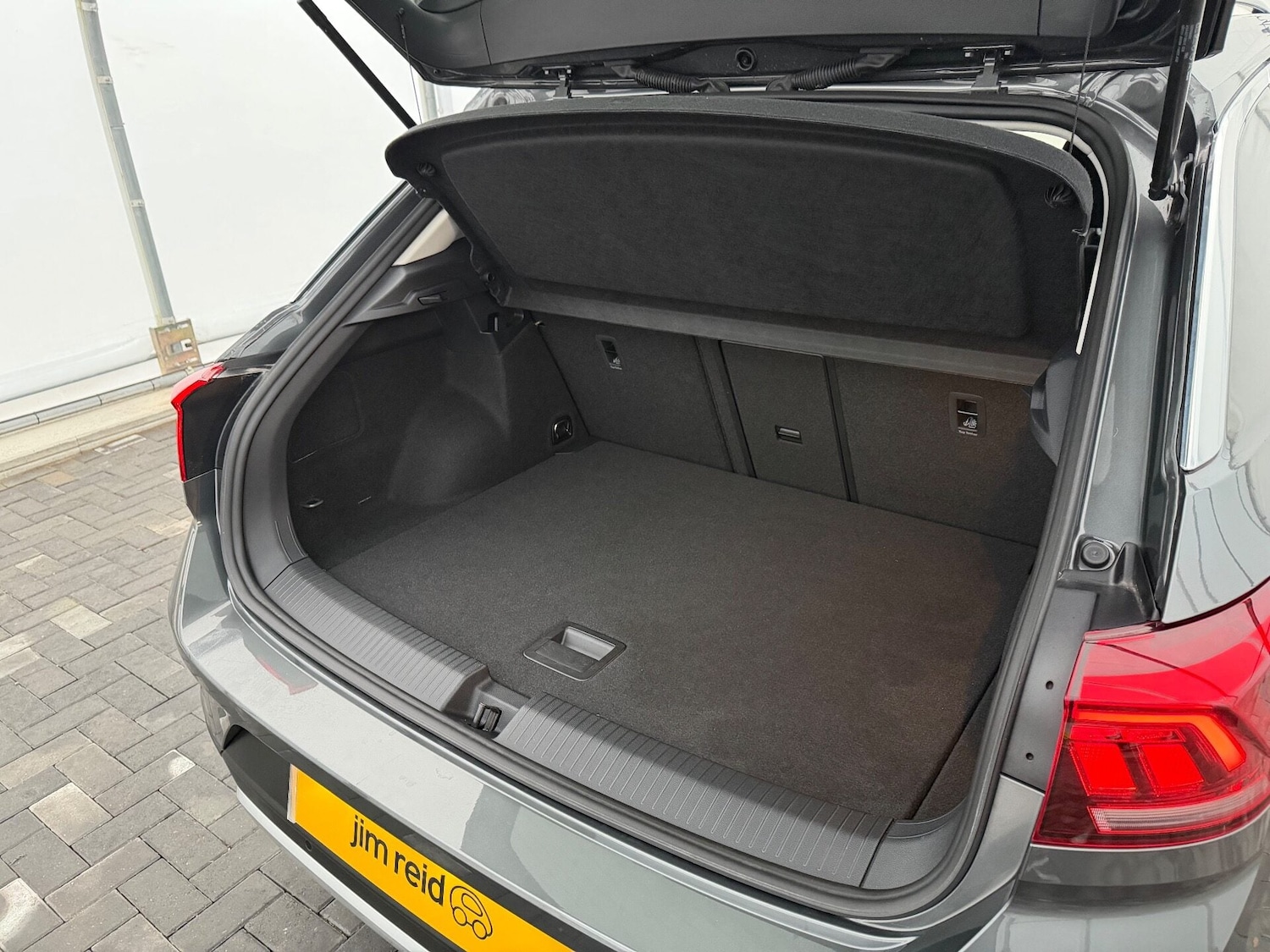 Used Volkswagen T-Roc 2022 for sale - 76966074: Photo 12