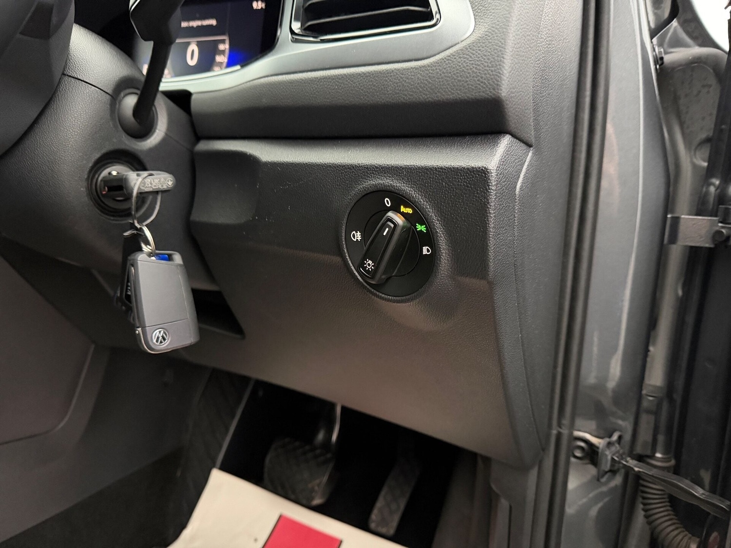 Used Volkswagen T-Roc 2022 for sale - 76966074: Photo 19