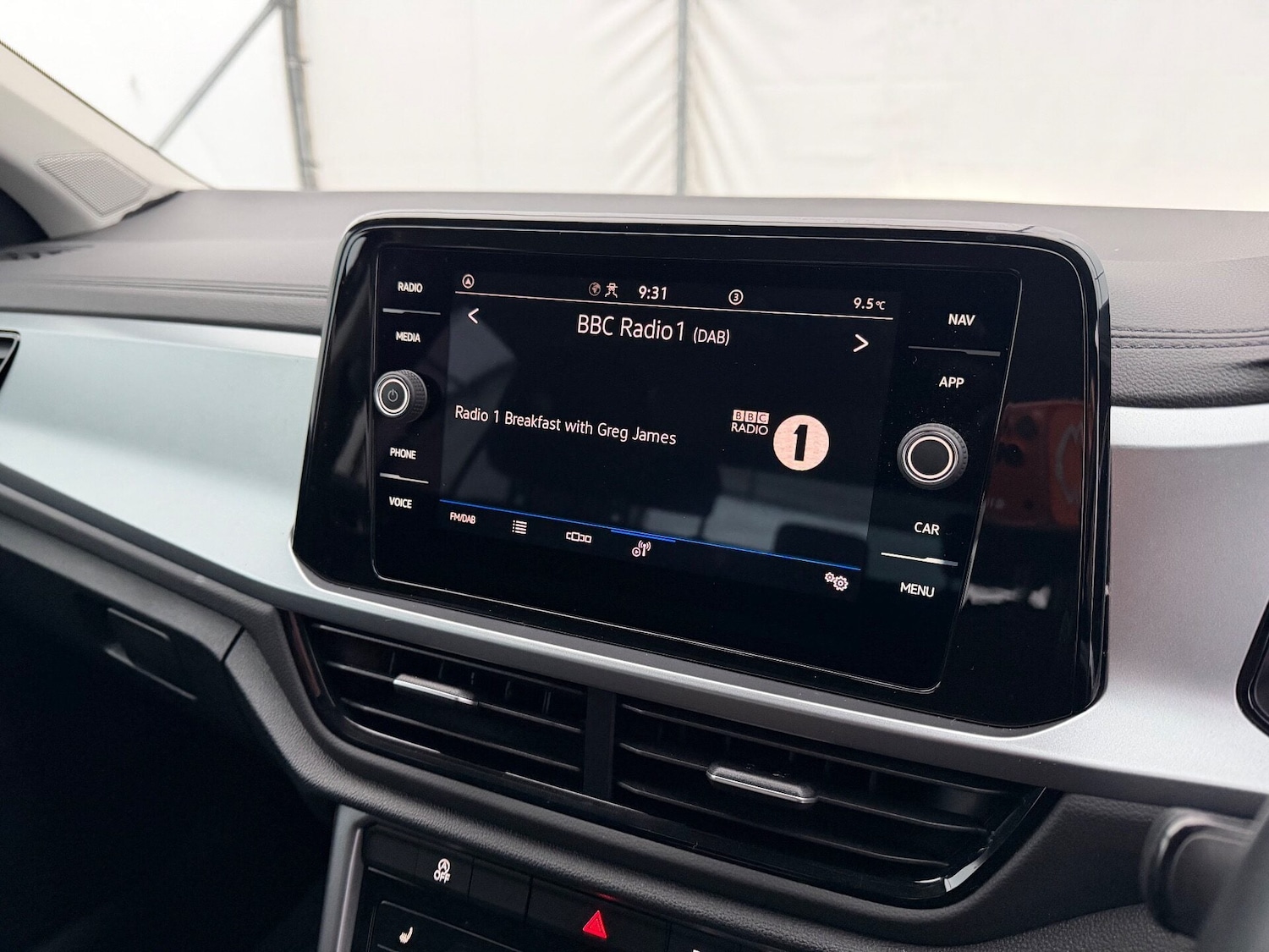 Used Volkswagen T-Roc 2022 for sale - 76966074: Photo 20