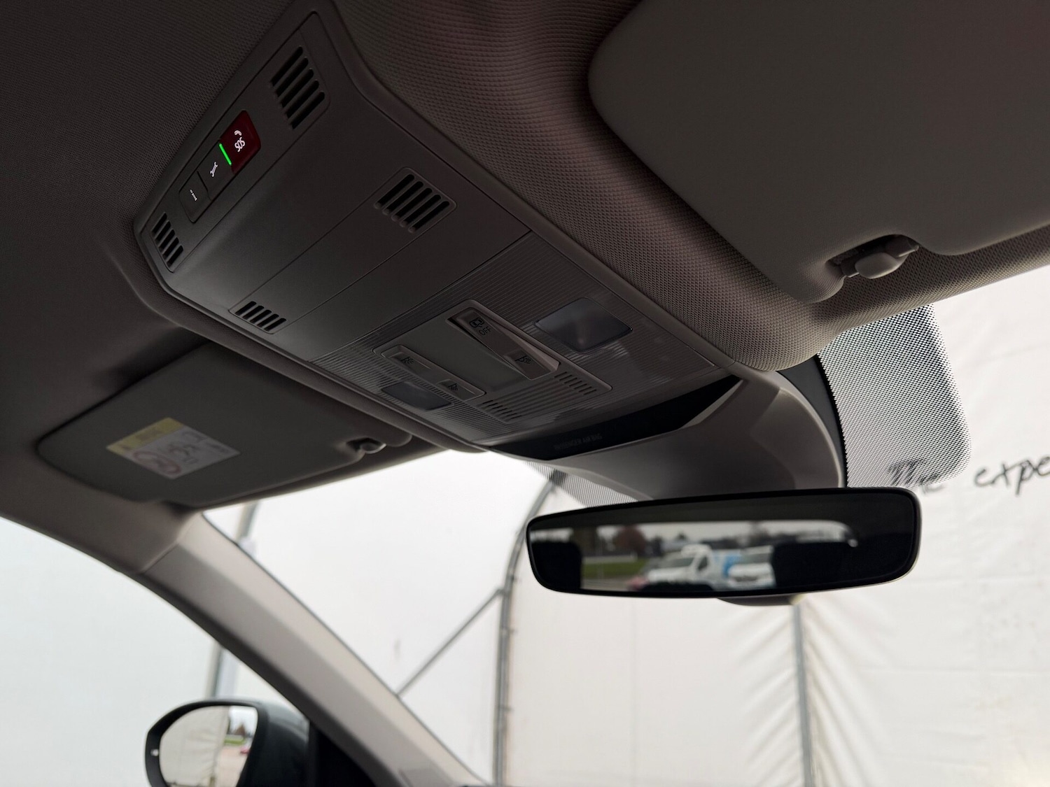 Used Volkswagen T-Roc 2022 for sale - 76966074: Photo 25