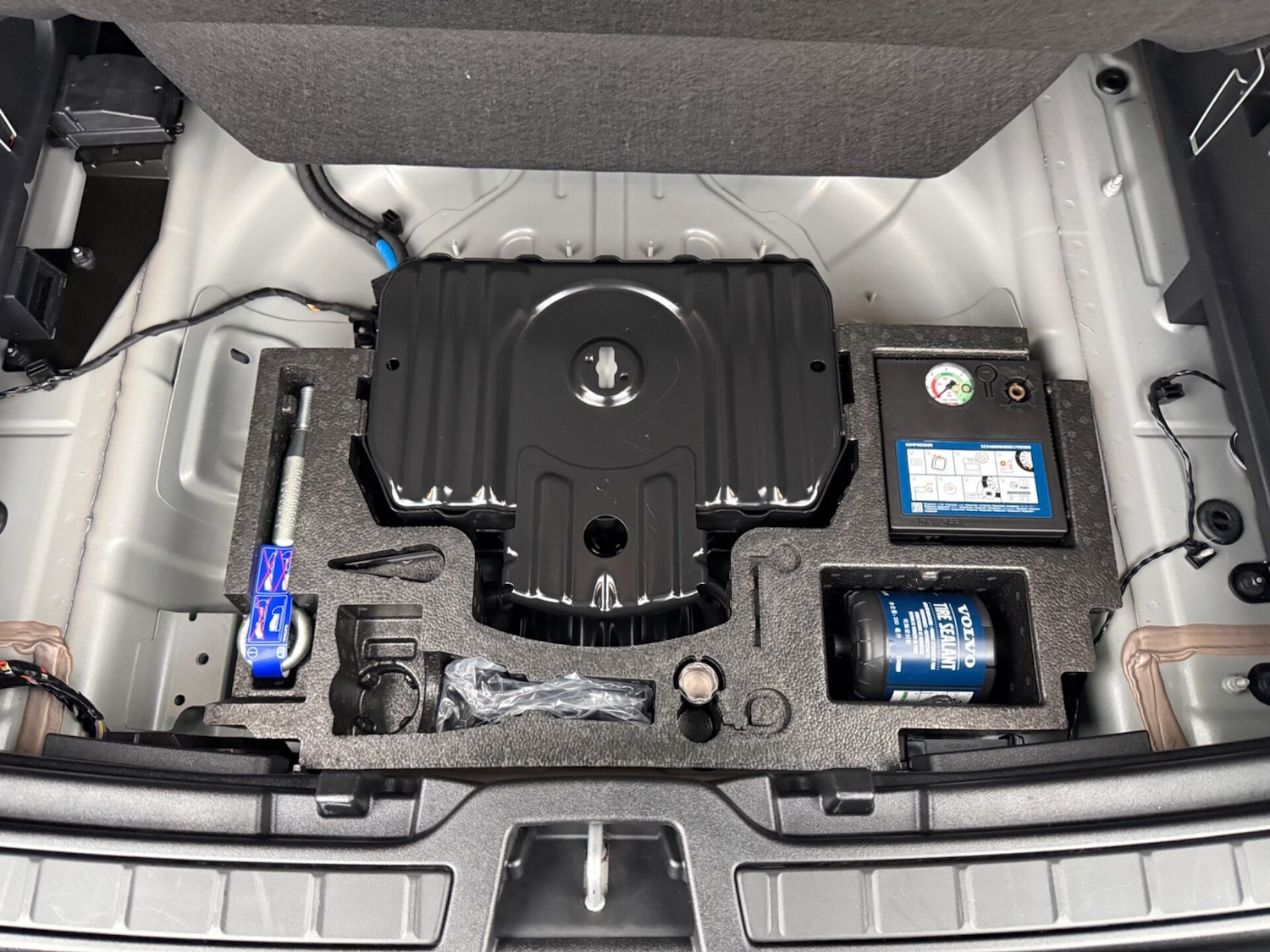 Used Volvo XC40 2022 for sale - 78097911: Photo 26