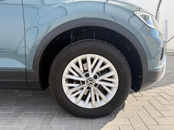 Used Volkswagen T-Roc 2023 for sale - 78345484: Photo