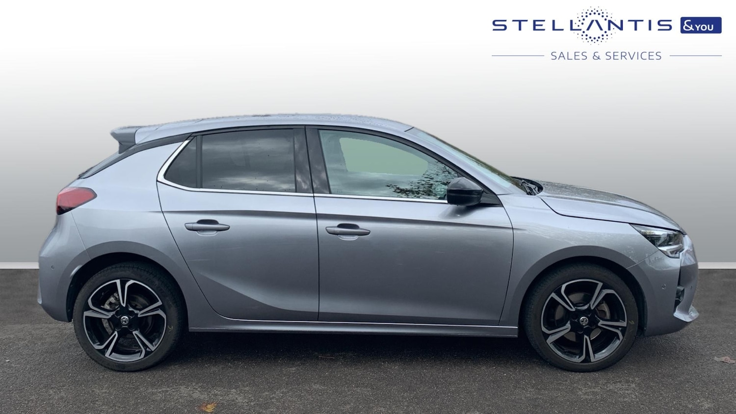 Used Vauxhall Corsa 2023 for sale - 76574325: Photo 2