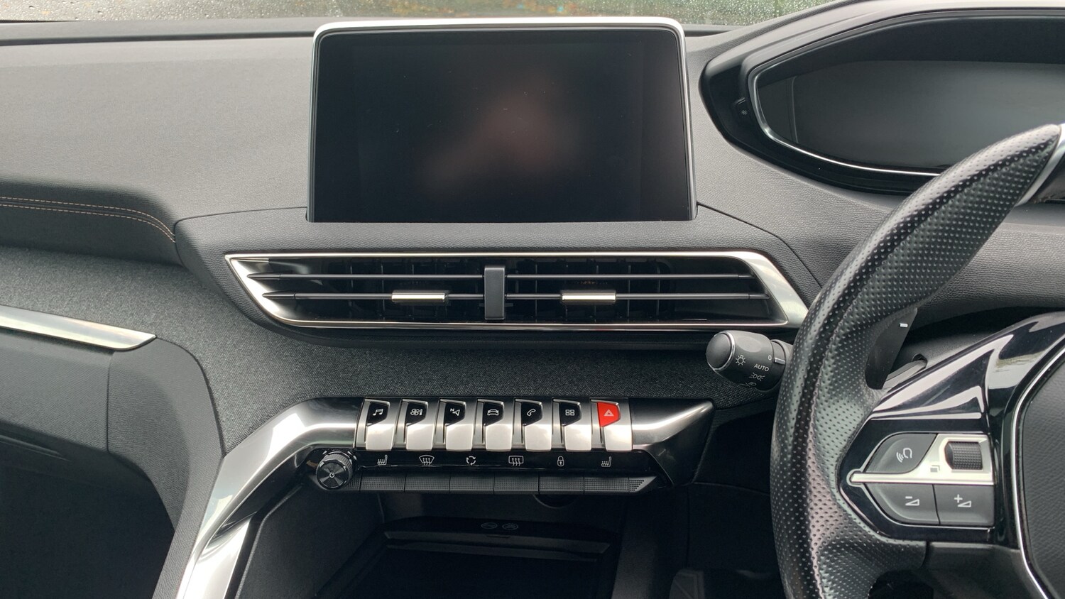 Used Peugeot 3008 2020 for sale - 76168025: Photo 10