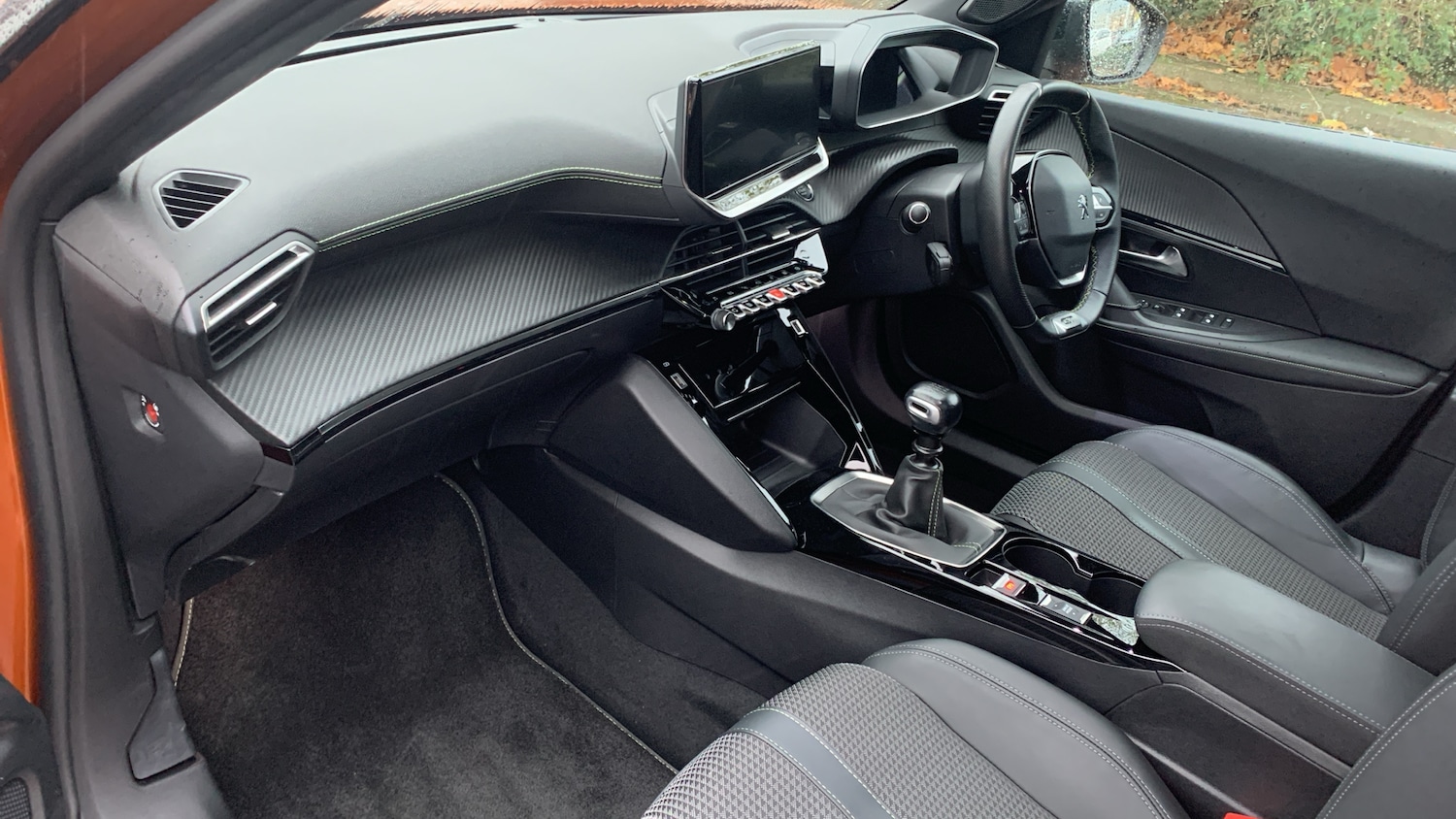 Used Peugeot 2008 2022 for sale - 76659885: Photo 12