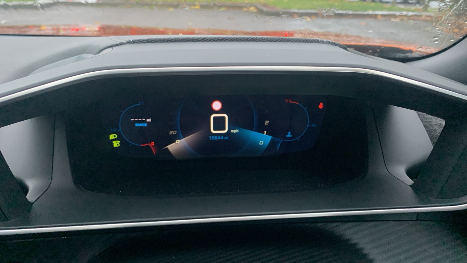 Used Peugeot 2008 2022 for sale - 76659885: Photo 13