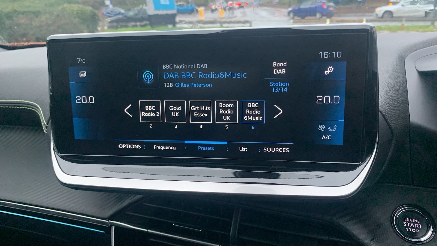 Used Peugeot 2008 2022 for sale - 76659885: Photo 29