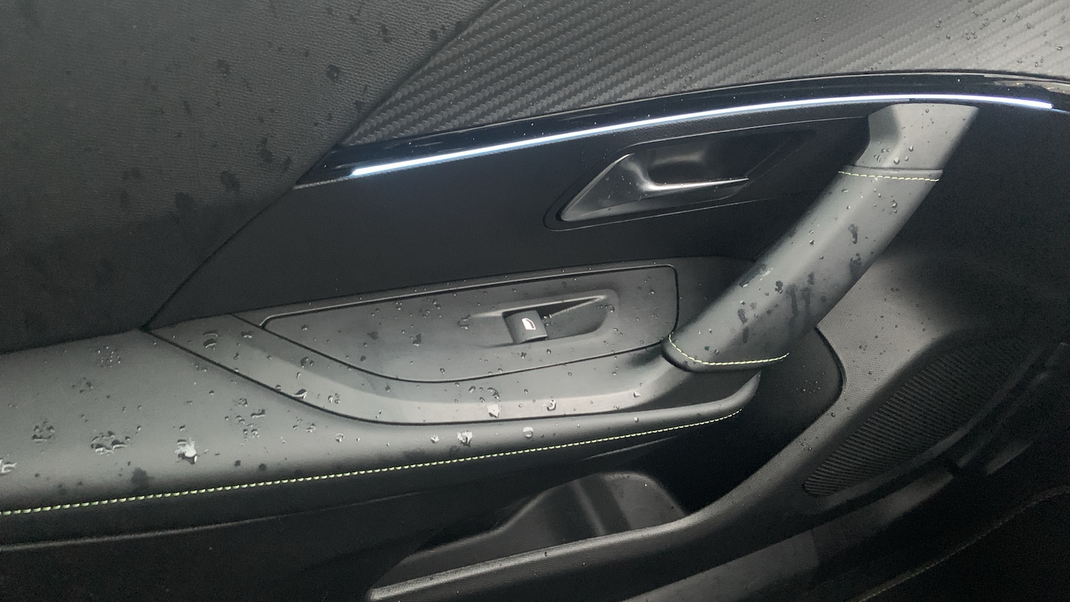 Used Peugeot 2008 2022 for sale - 76659885: Photo 36