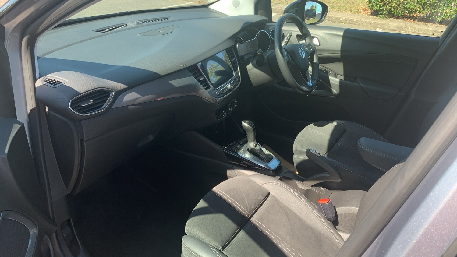 Used Vauxhall Crossland 2022 for sale - 75841035: Photo 12