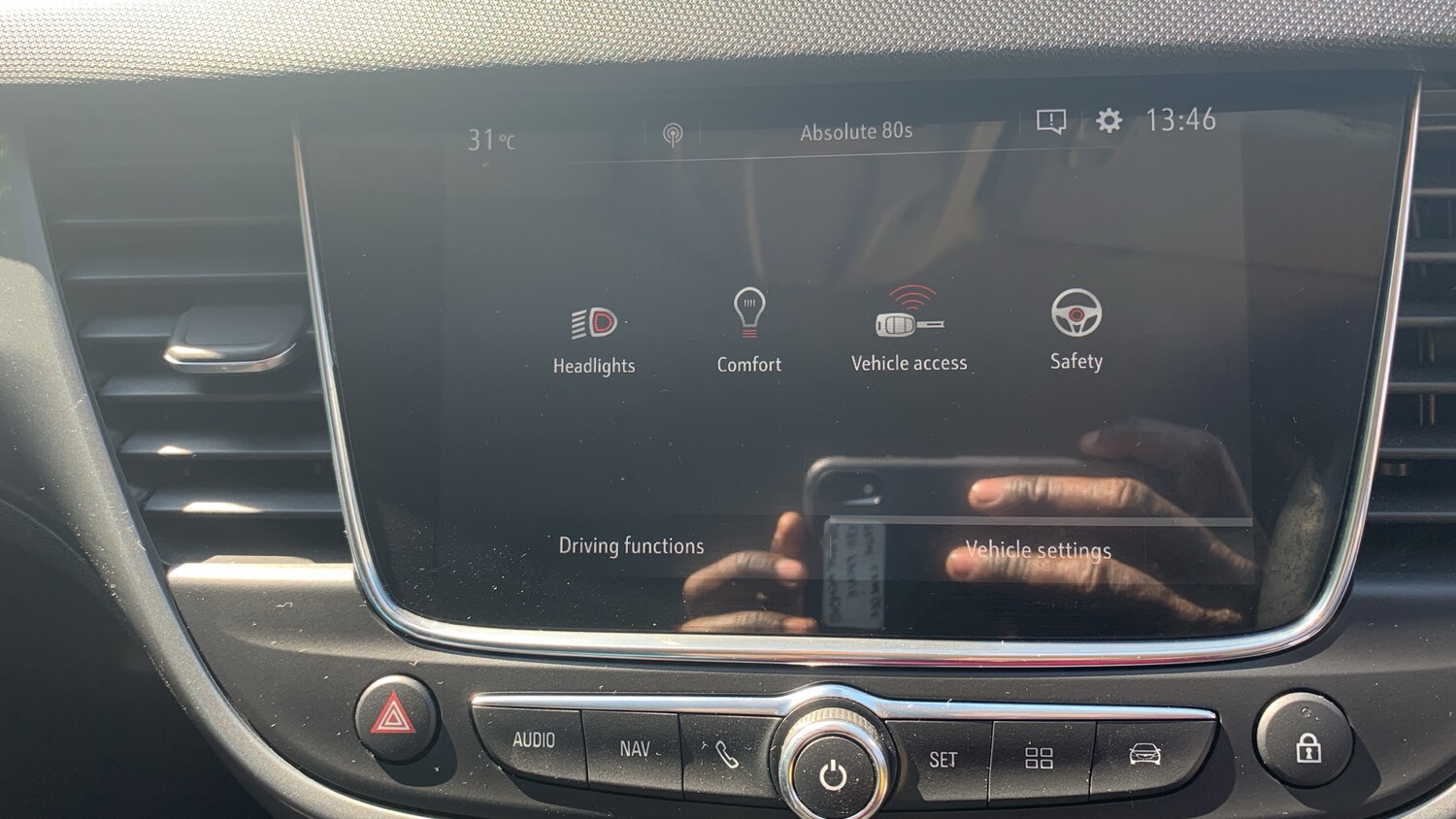 Used Vauxhall Crossland 2022 for sale - 75841035: Photo 30