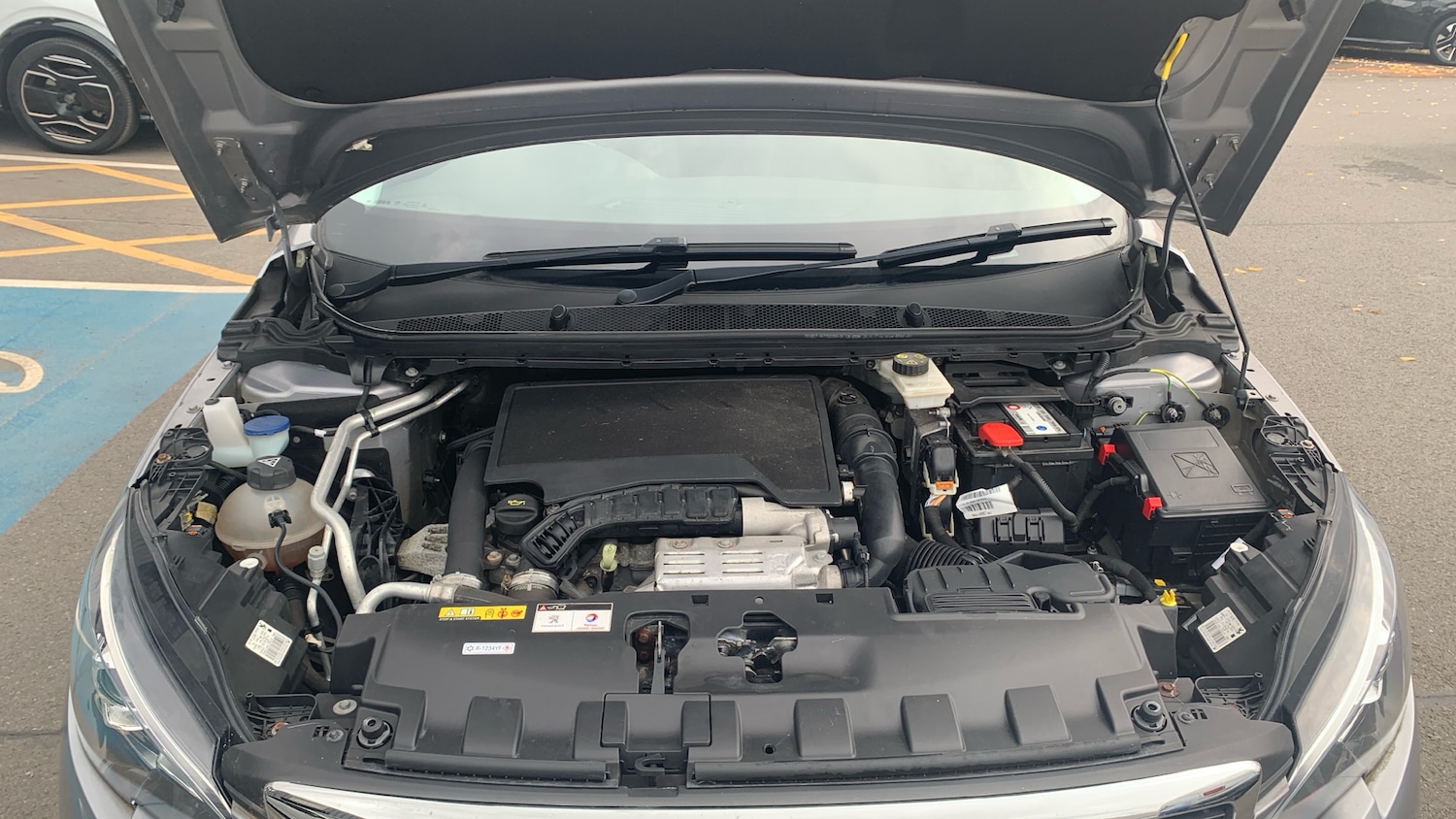 Used Peugeot 308 2018 for sale - 76634743: Photo 18