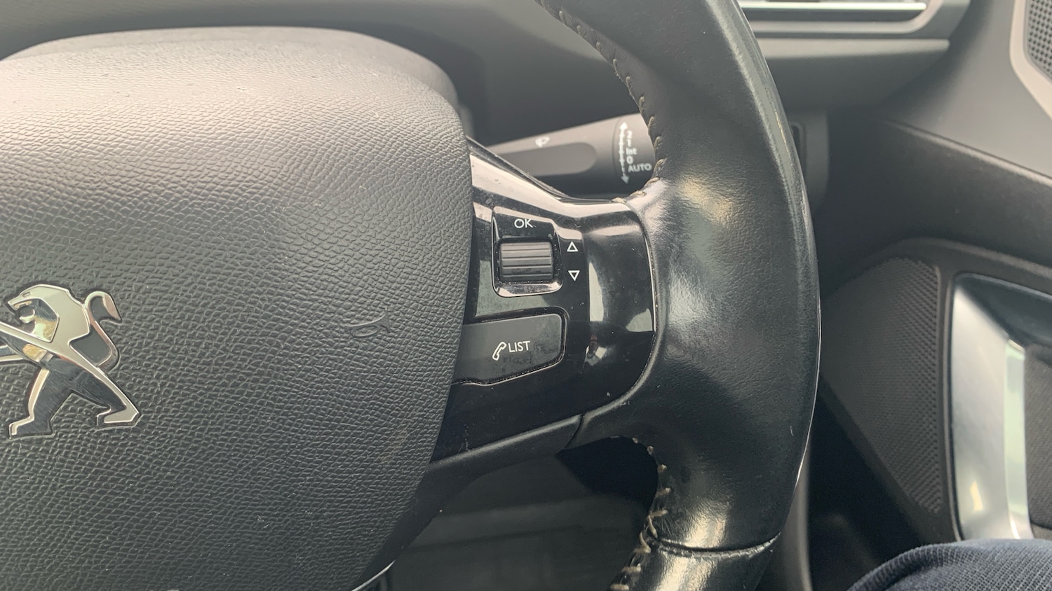 Used Peugeot 308 2018 for sale - 76634743: Photo 24