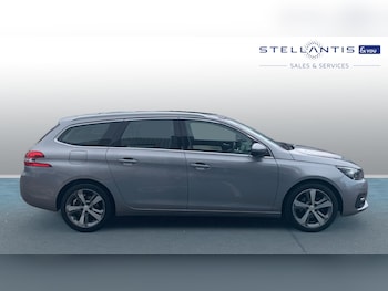 Used Peugeot 308 2018 for sale - 76634743: Photo