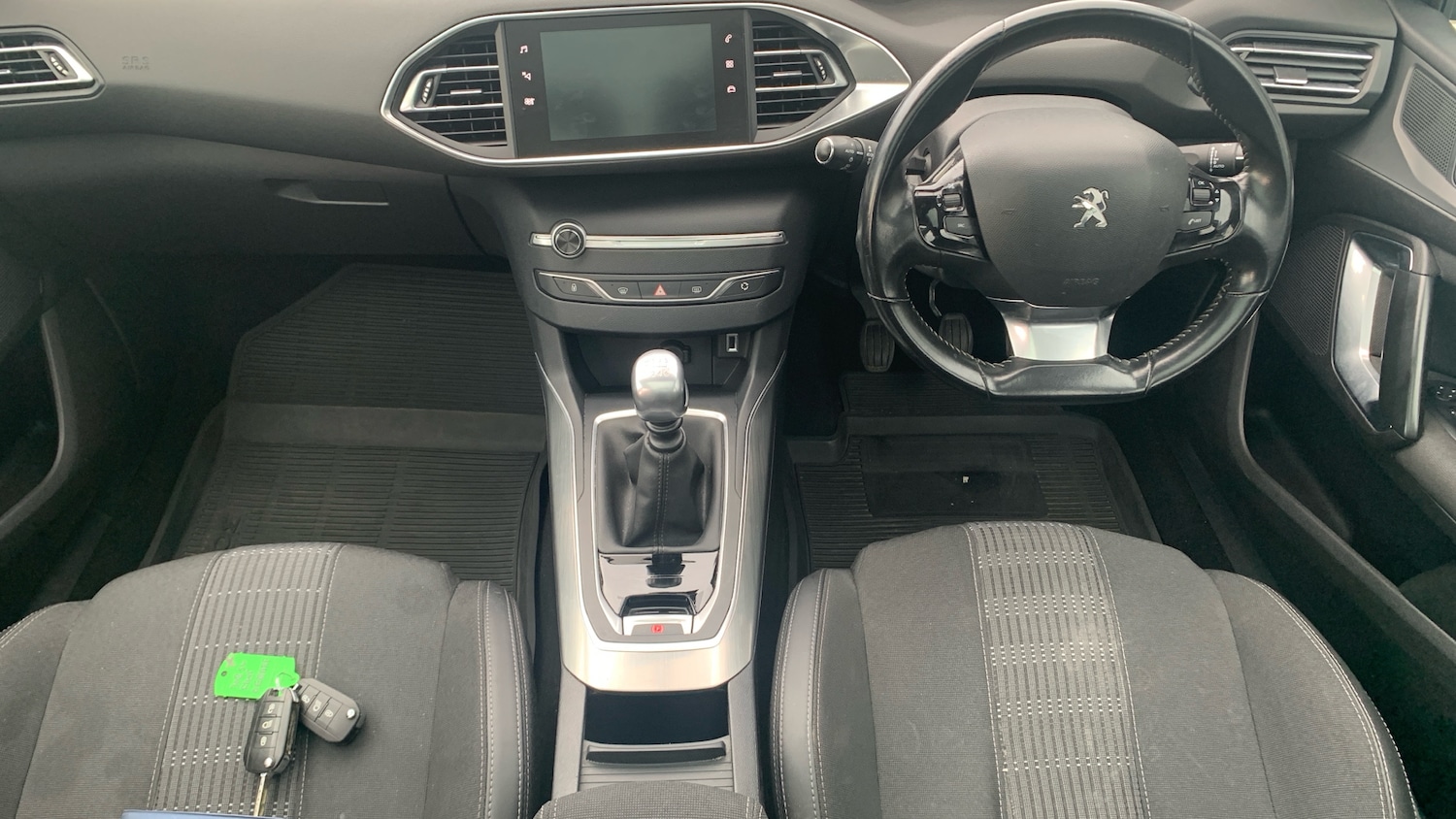 Used Peugeot 308 2018 for sale - 76634743: Photo 4