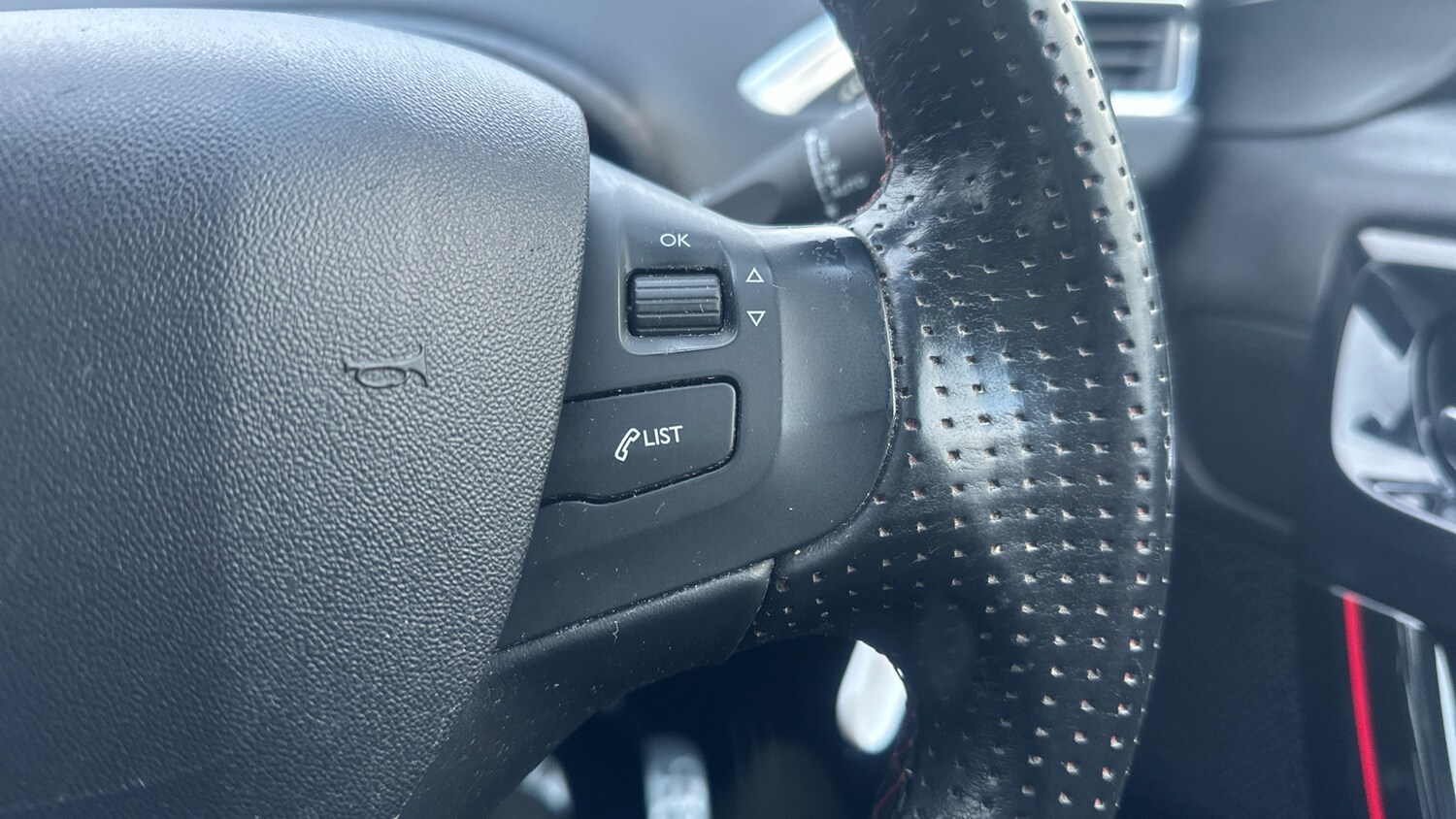 Used Peugeot 2008 2017 for sale - 77551350: Photo 24