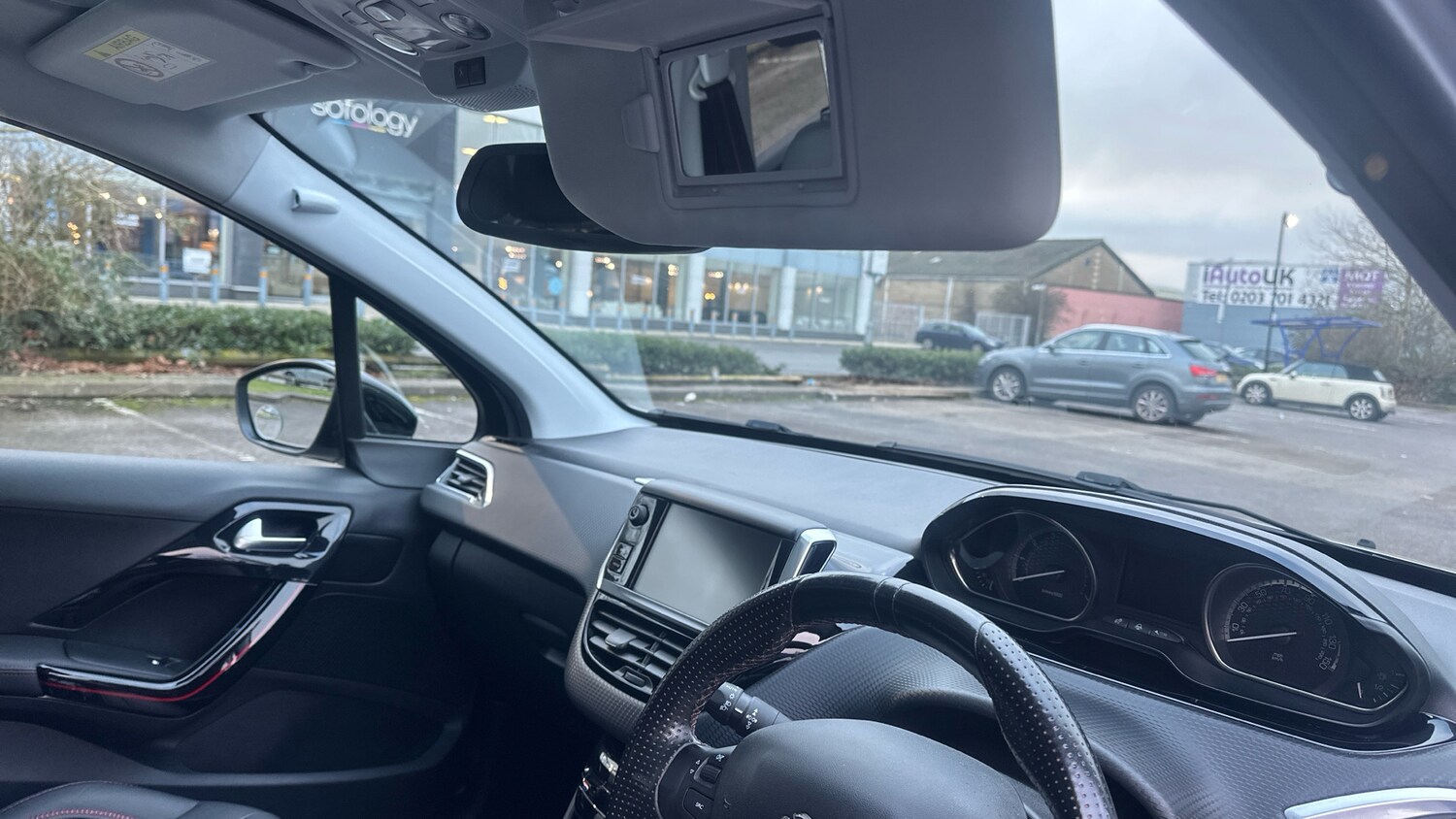 Used Peugeot 2008 2017 for sale - 77551350: Photo 35