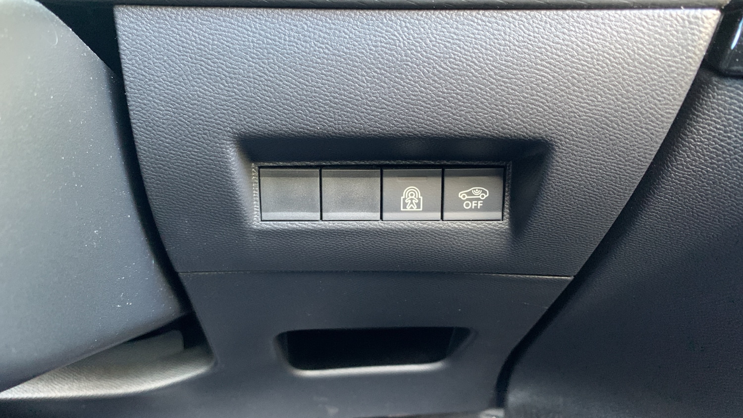 Used Peugeot 208 2024 for sale - 75811582: Photo 34