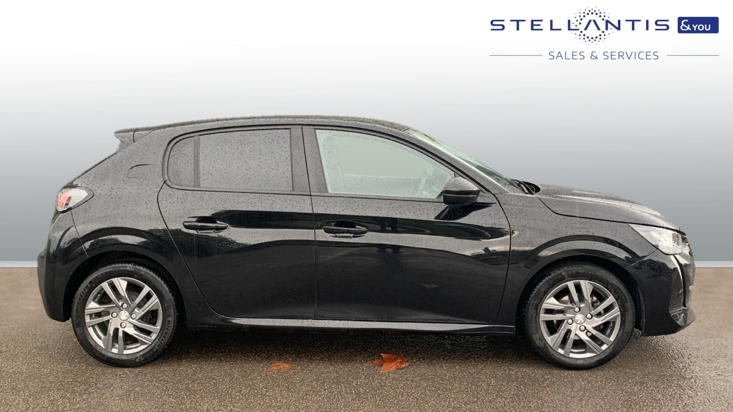 Used Peugeot 208 2022 for sale - 76190371: Photo 2
