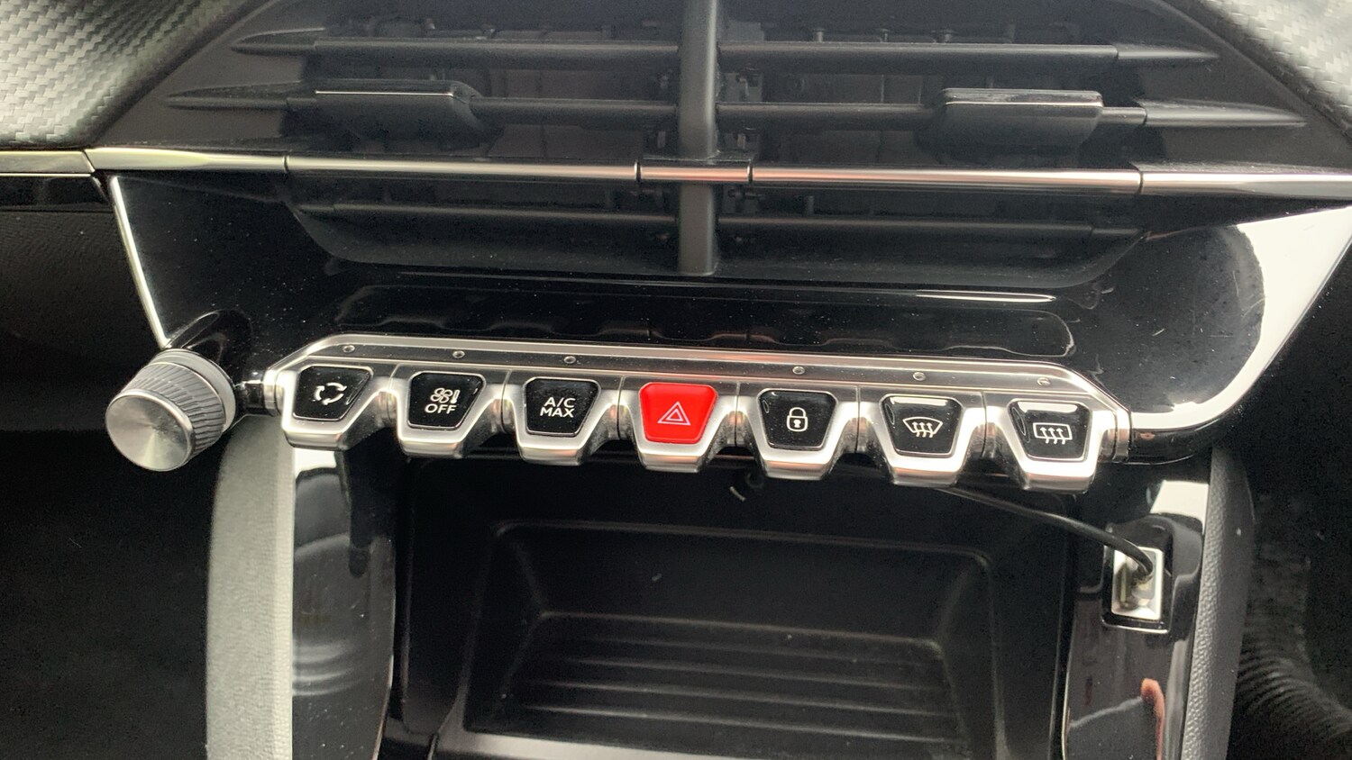 Used Peugeot 208 2022 for sale - 76190371: Photo 31