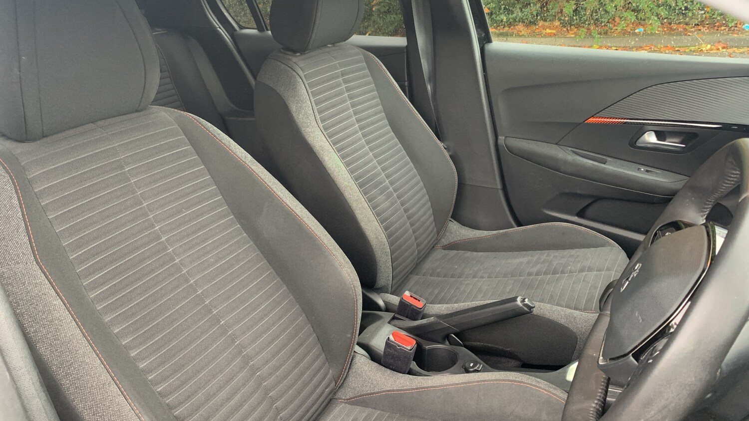 Used Peugeot 208 2022 for sale - 76190371: Photo 35