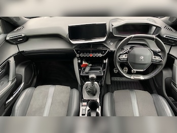 Used Peugeot 2008 2022 for sale - 76190378: Photo