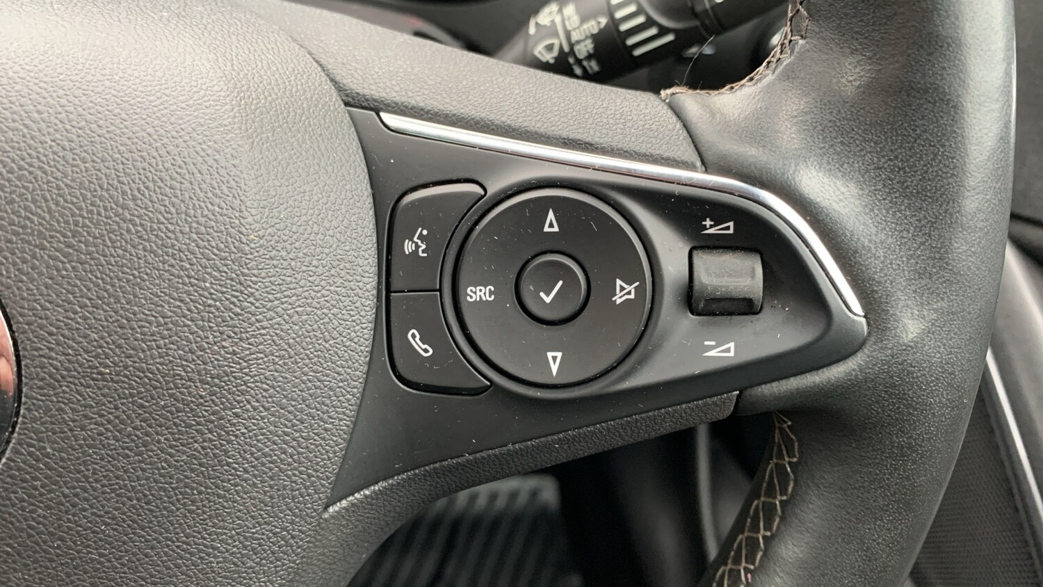 Used Vauxhall Crossland 2022 for sale - 76228695: Photo 24