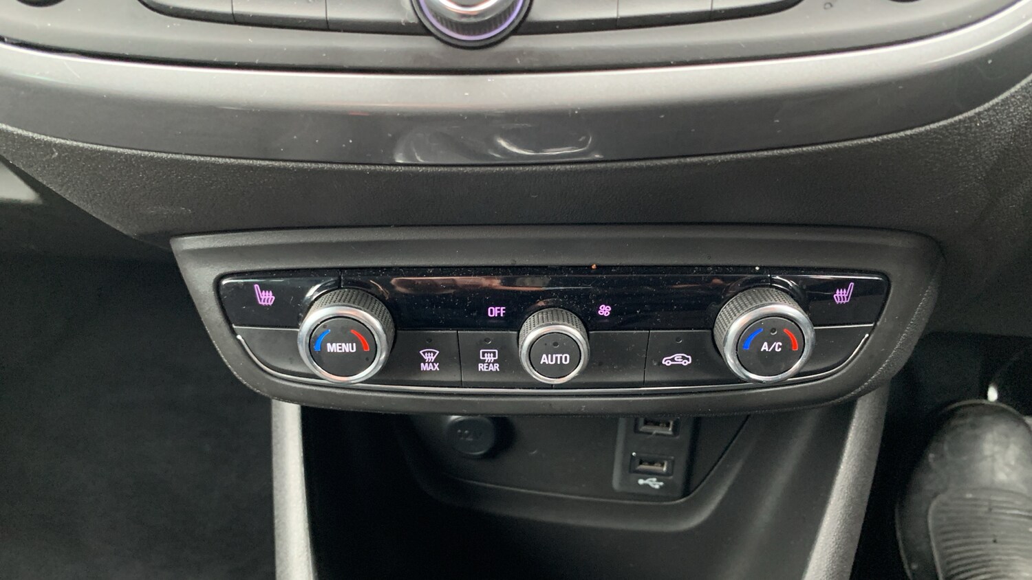 Used Vauxhall Crossland 2022 for sale - 76228695: Photo 30