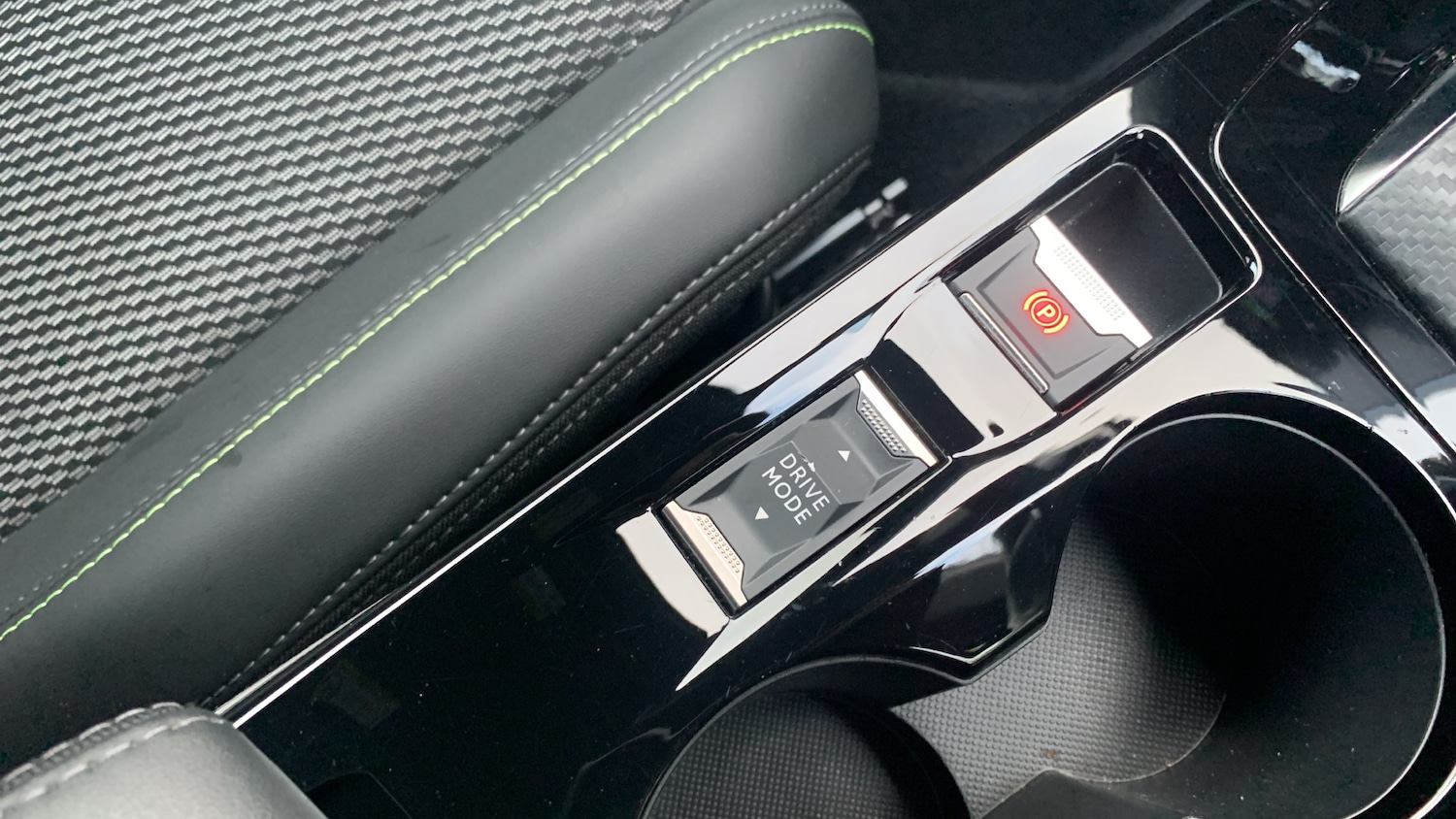 Used Peugeot 2008 2024 for sale - 76621443: Photo 21