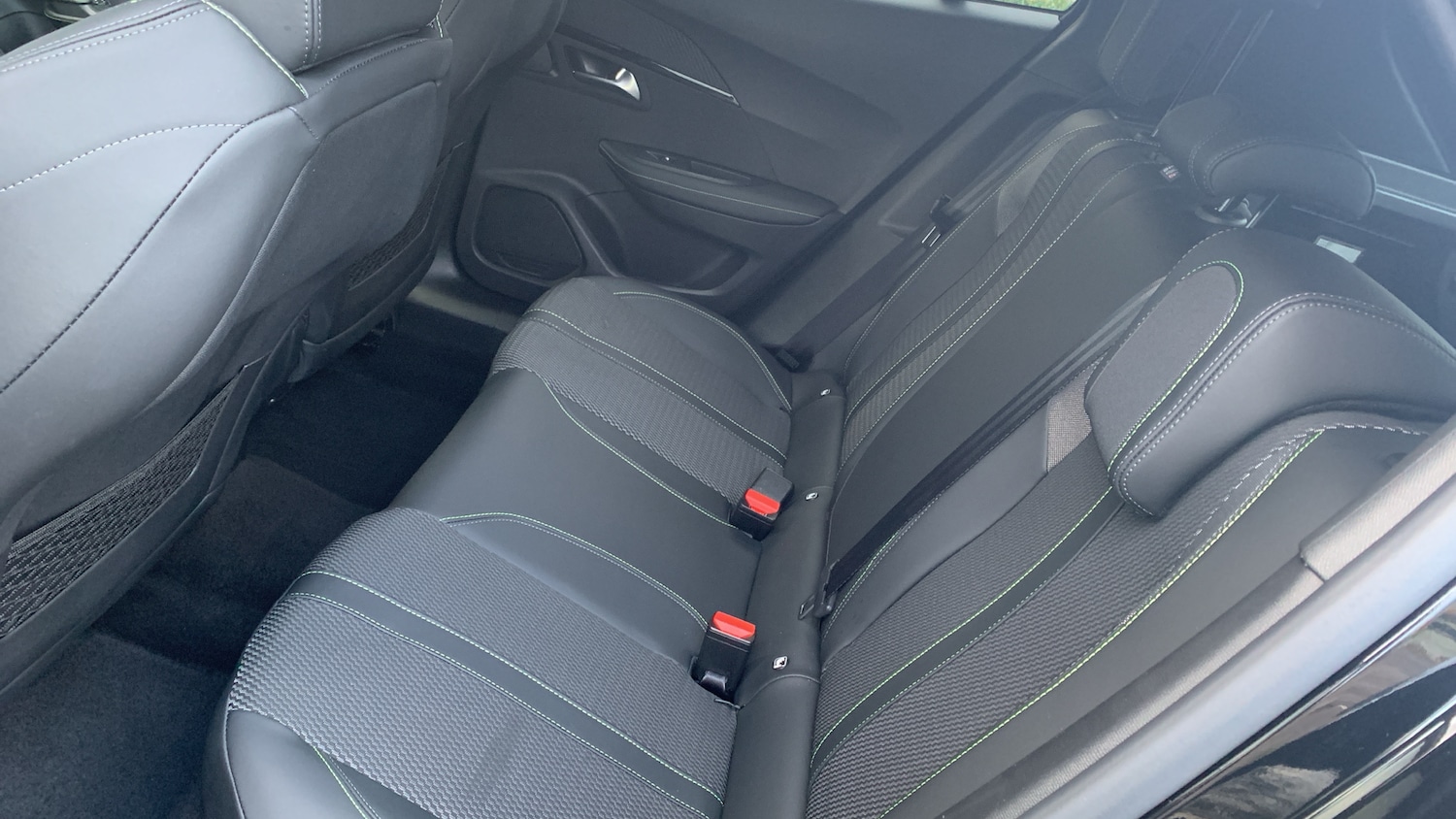 Used Peugeot 2008 2024 for sale - 76621443: Photo 31