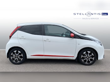 Used Toyota AYGO 2019 for sale - 76095547: Photo 2