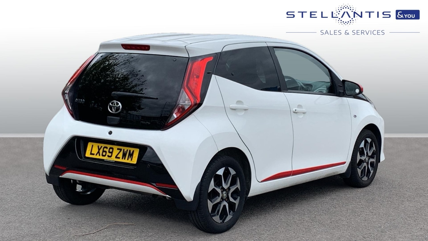 Used Toyota AYGO 2019 for sale - 76095547: Photo 3