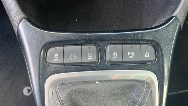 Used Vauxhall Crossland 2021 for sale - 75979411: Photo 30
