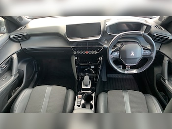 Used Peugeot 2008 2021 for sale - 76003070: Photo 4