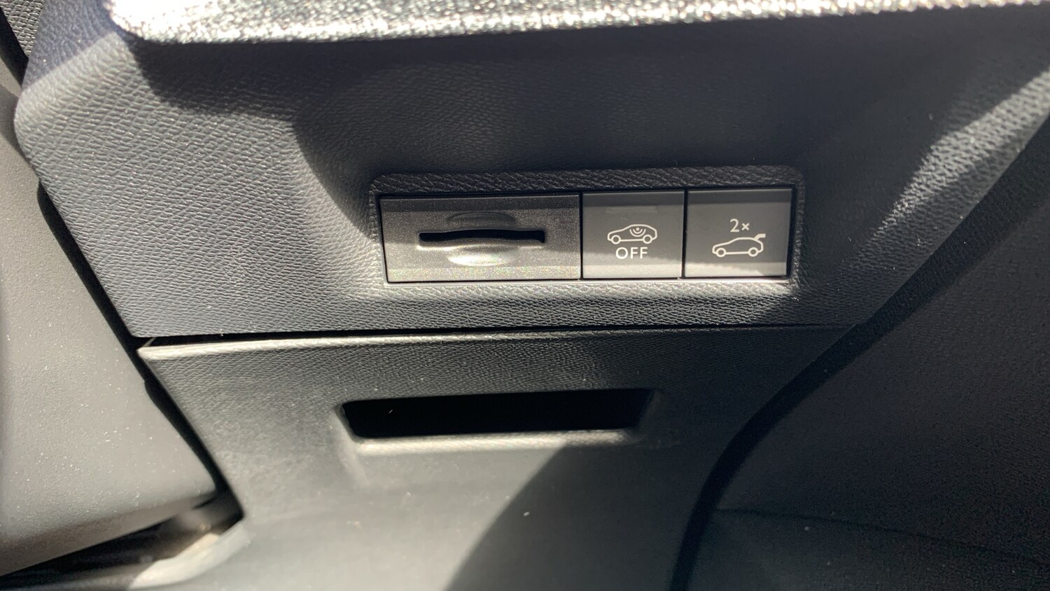 Used Peugeot 3008 2024 for sale - 76190402: Photo 34