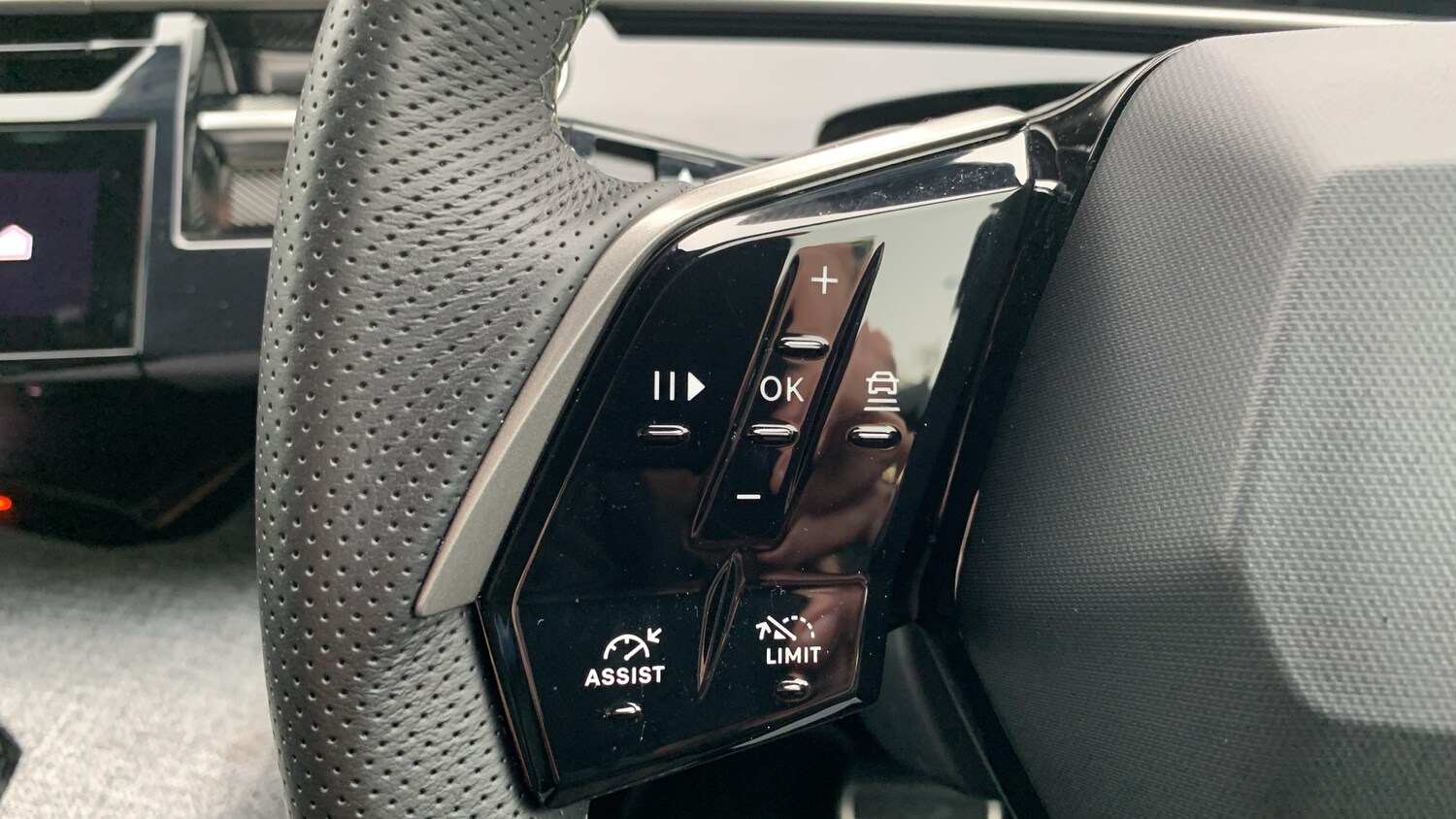 Used Peugeot 5008 2025 for sale - 76190379: Photo 23