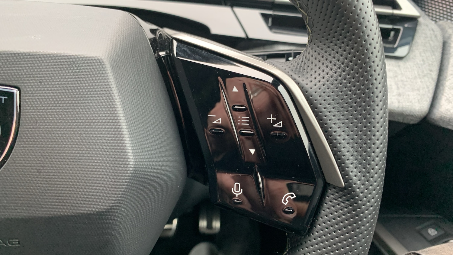 Used Peugeot 5008 2025 for sale - 76190379: Photo 24