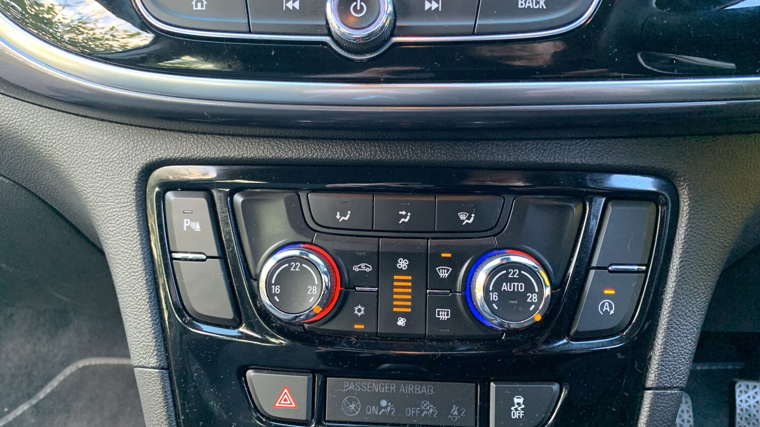 Used Vauxhall Mokka X 2018 for sale - 76308004: Photo 31