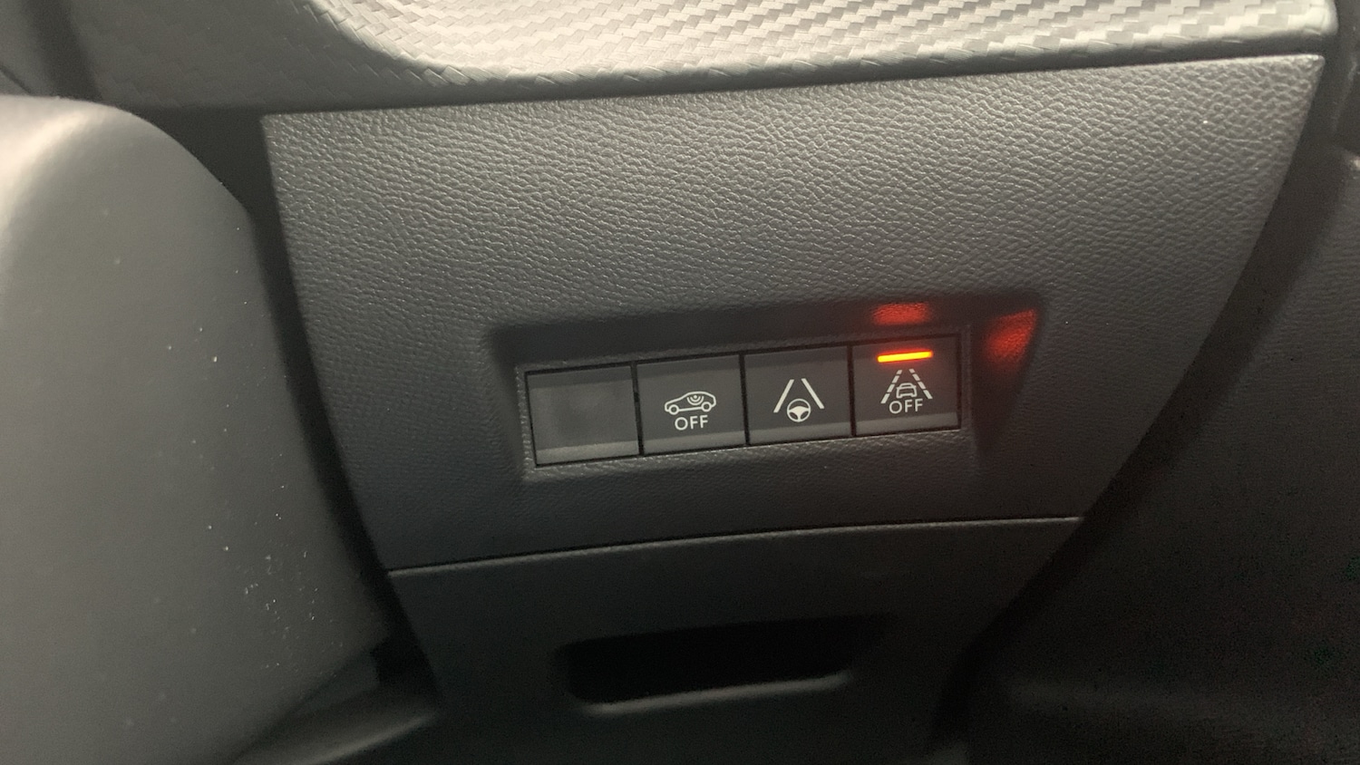 Used Peugeot 2008 2022 for sale - 76586421: Photo 32