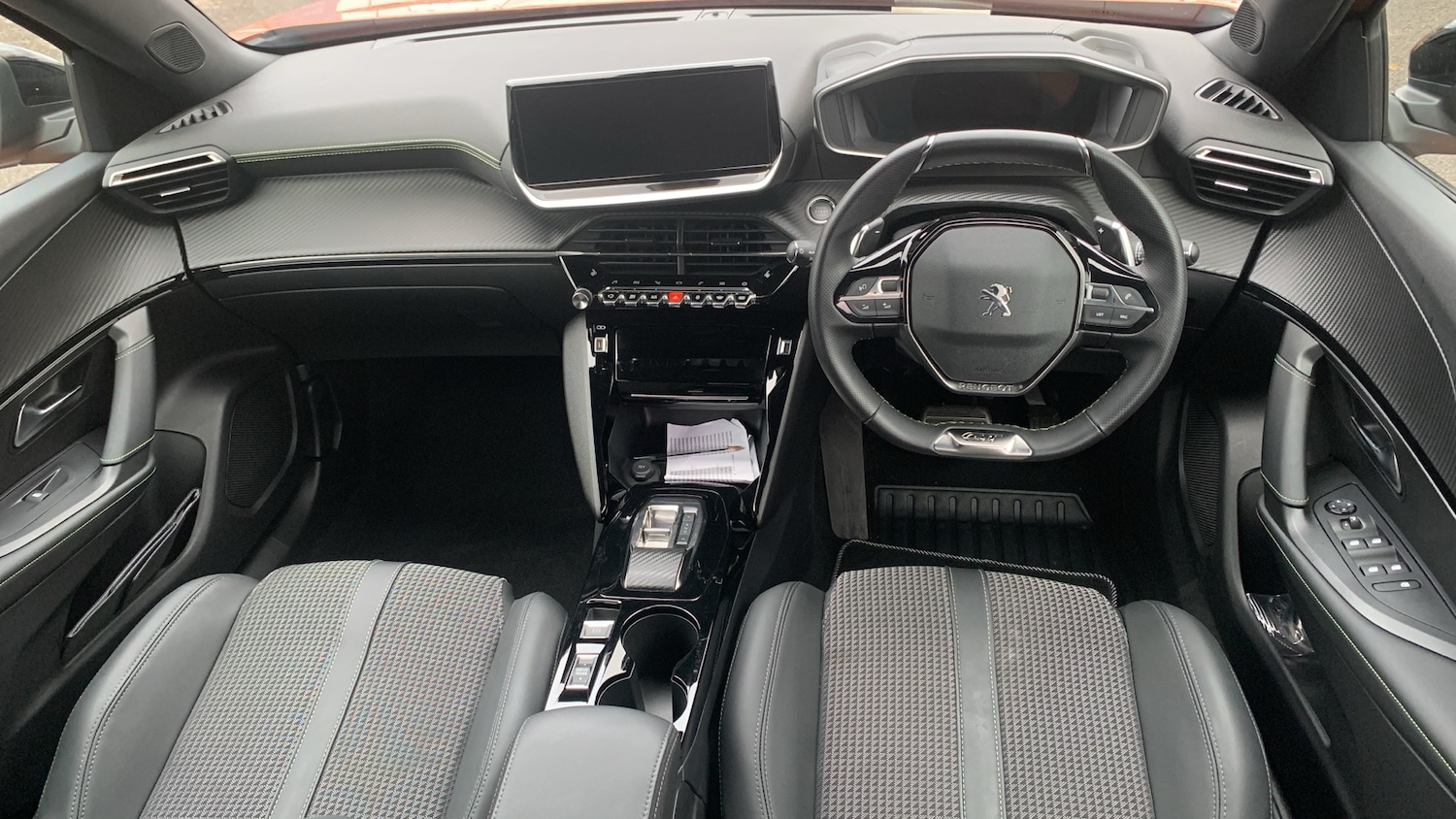 Used Peugeot 2008 2022 for sale - 76586421: Photo 4