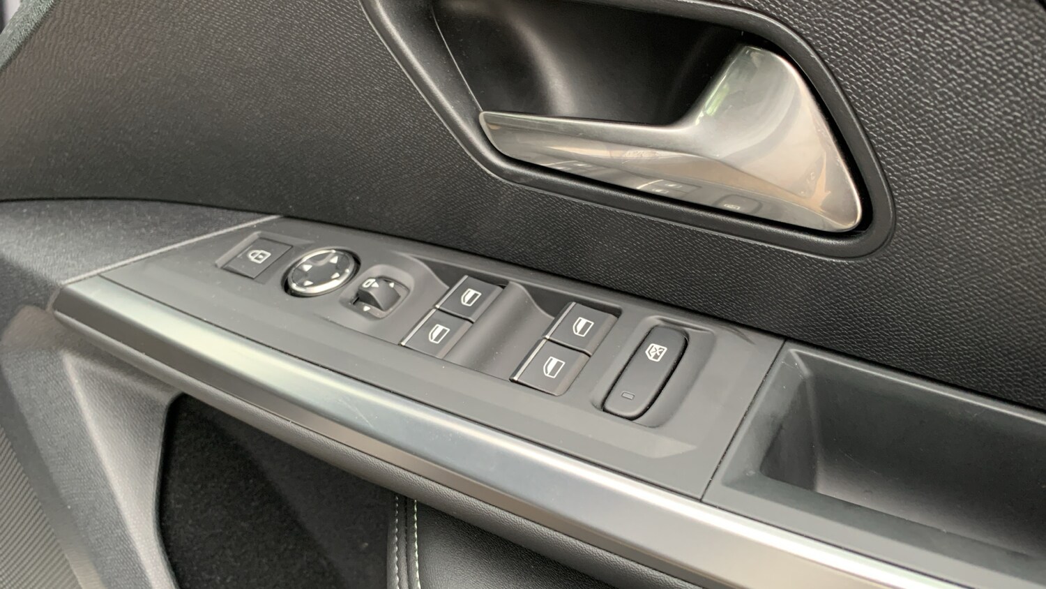 Used Peugeot 3008 2024 for sale - 75929319: Photo 22