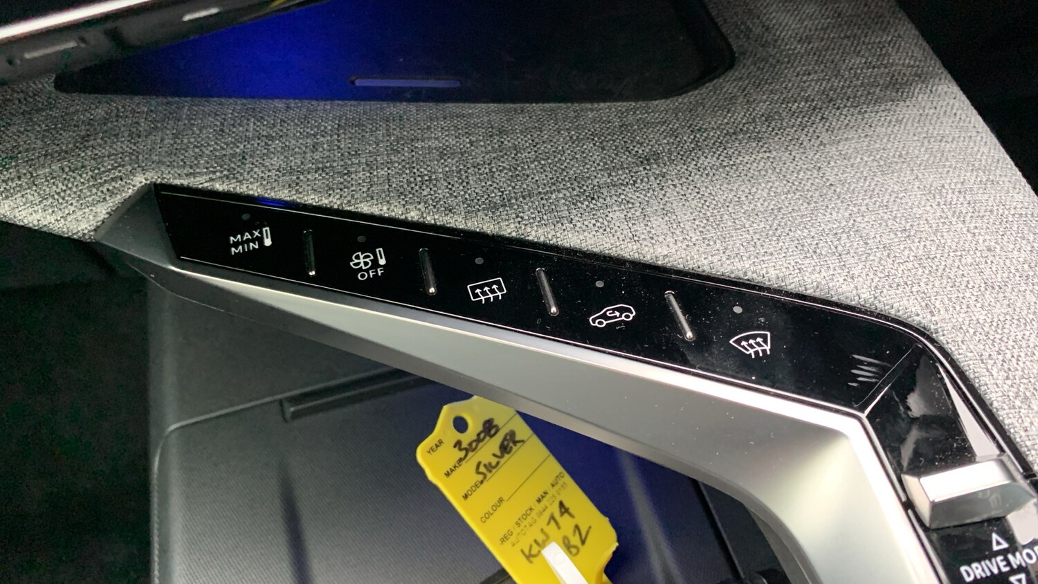 Used Peugeot 3008 2024 for sale - 75929319: Photo 32