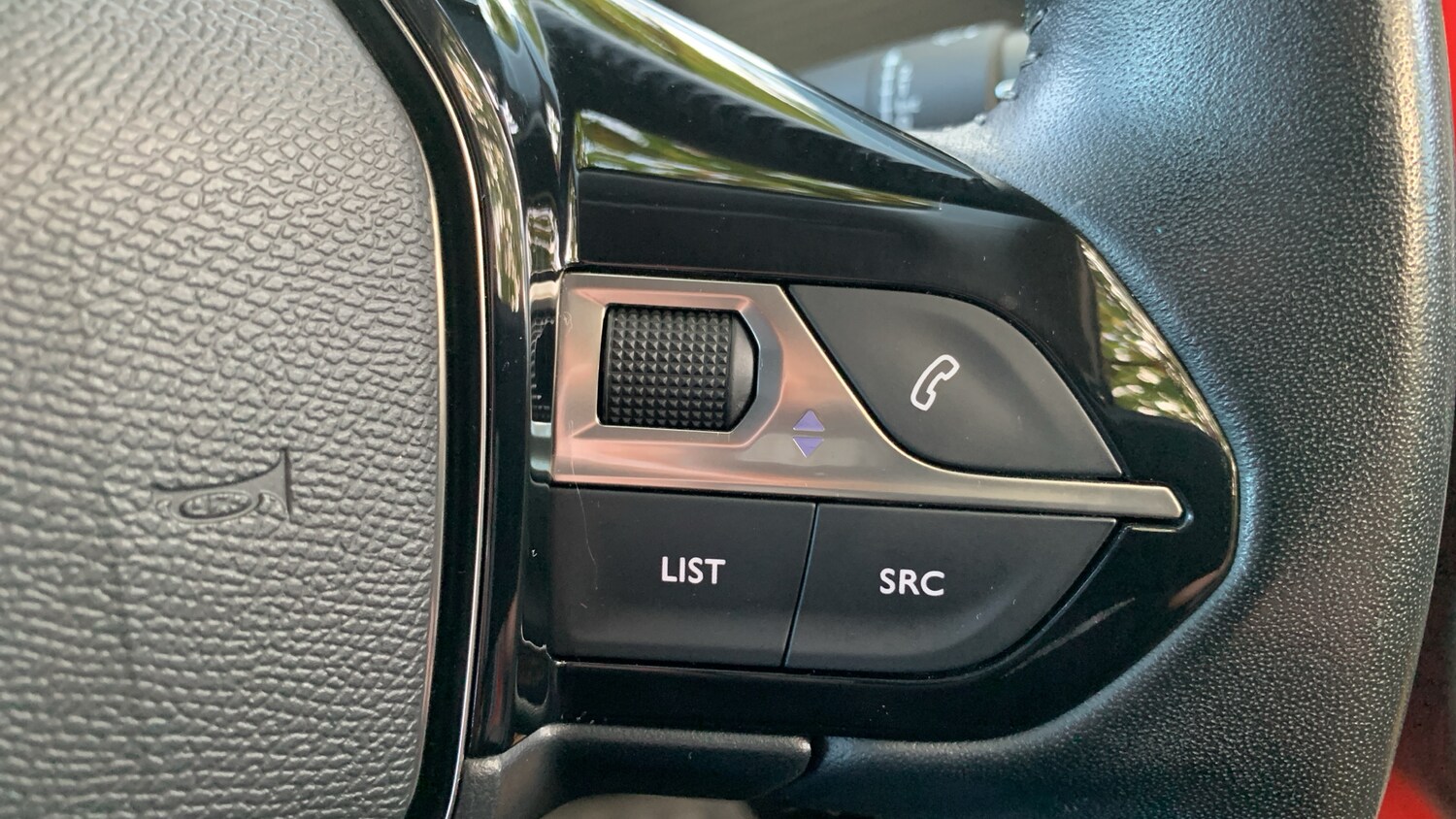 Used Peugeot 208 2021 for sale - 76458401: Photo 24